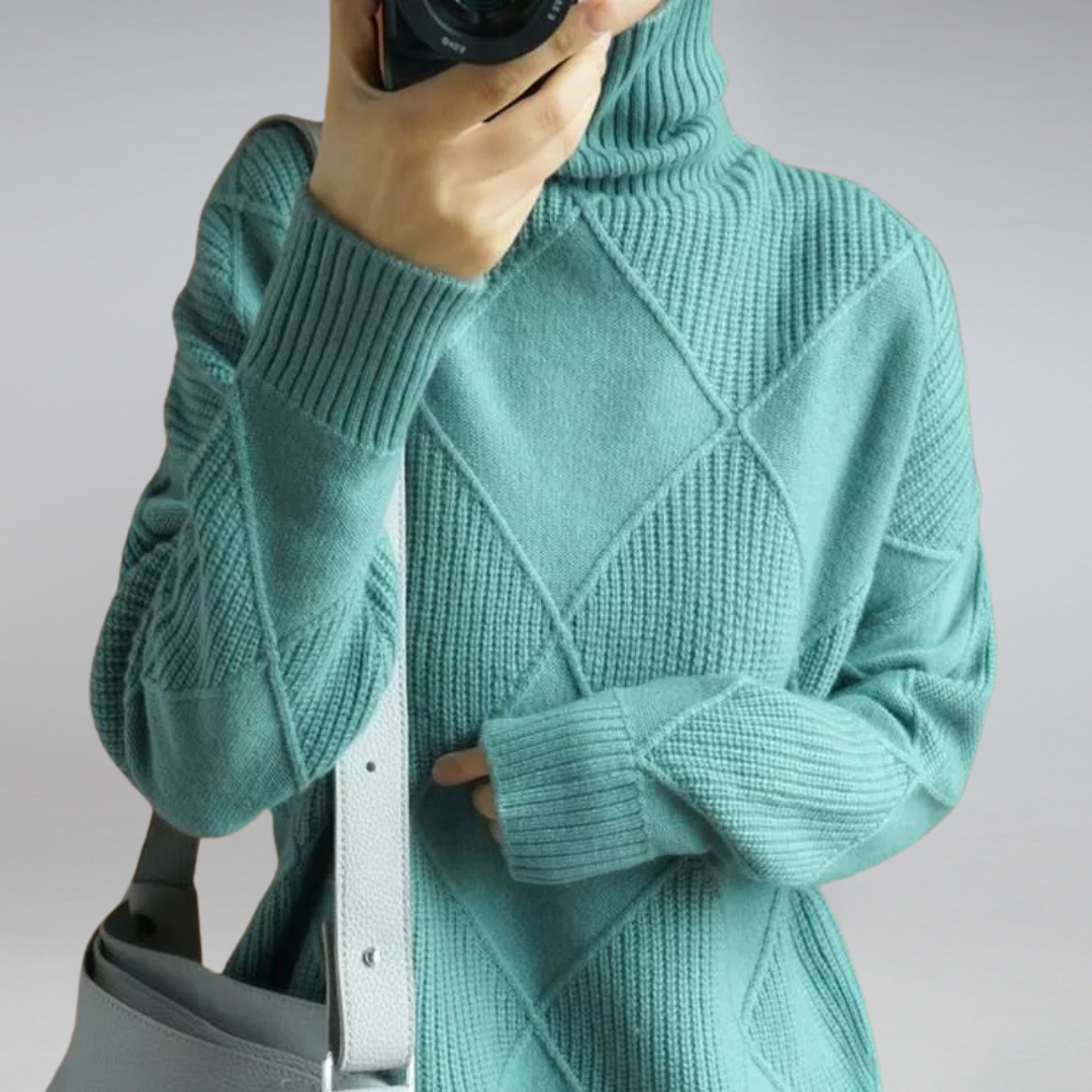 Warm Women's Turtleneck | Elegant Long Sleeve Sweater
