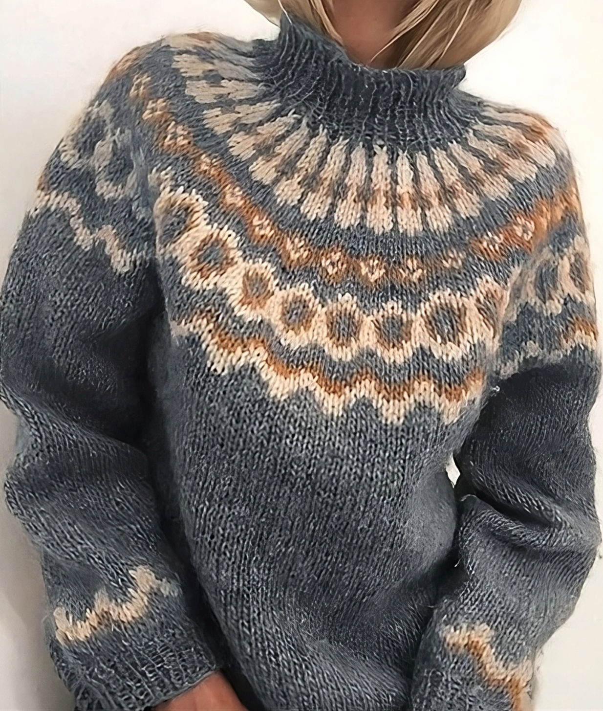 Women’s Sweater | High Collar Turtleneck Cut