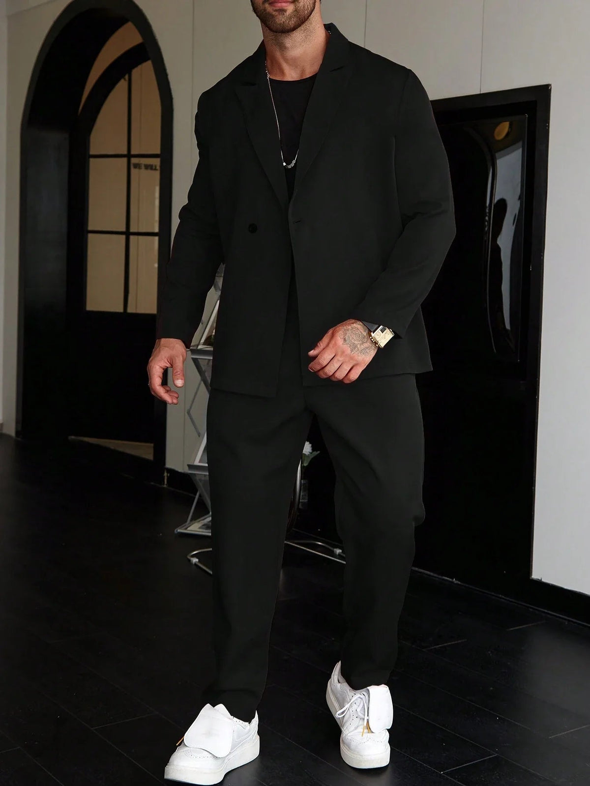 Slim Fit Two Piece Tailored Business Suit Set with Blazer and Pants for Men