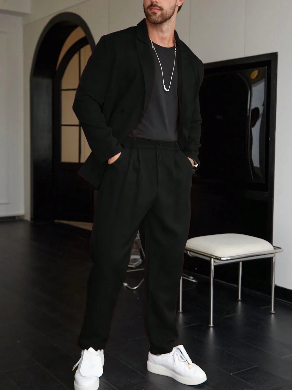 Slim Fit Two Piece Tailored Business Suit Set with Blazer and Pants for Men