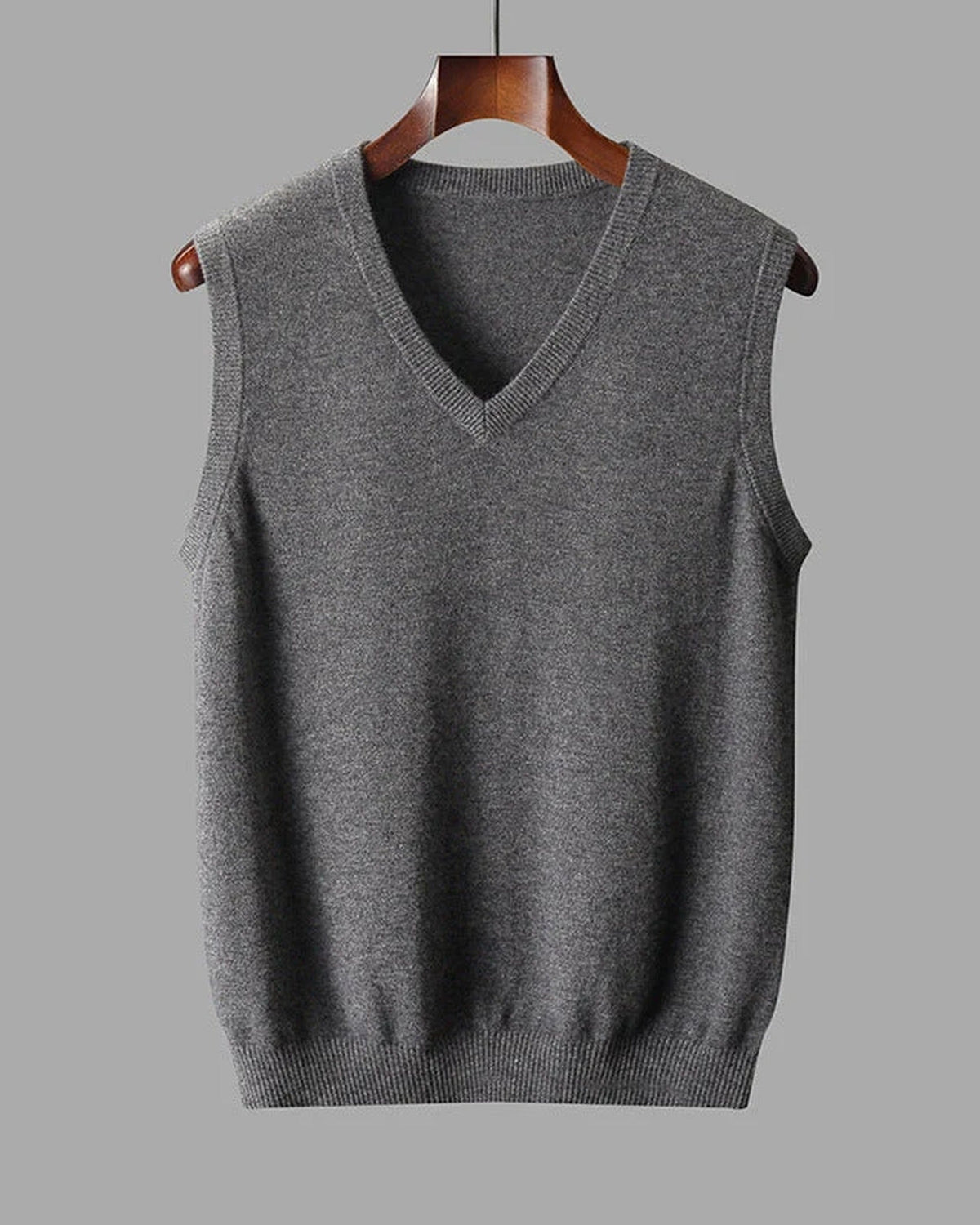 Ribbed Trim Fine Knit V-Neck Sleeveless Sweater Vest for Men