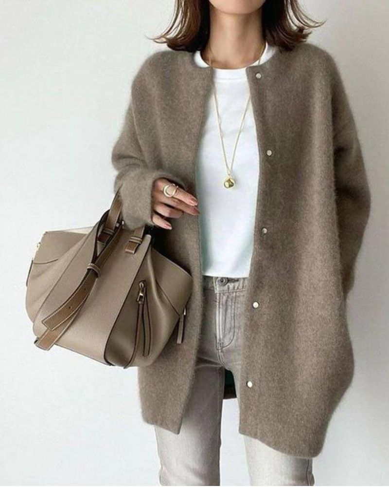 Women's Cardigan Sweater – Elegant Open-Front Sweater for Fall and Winter