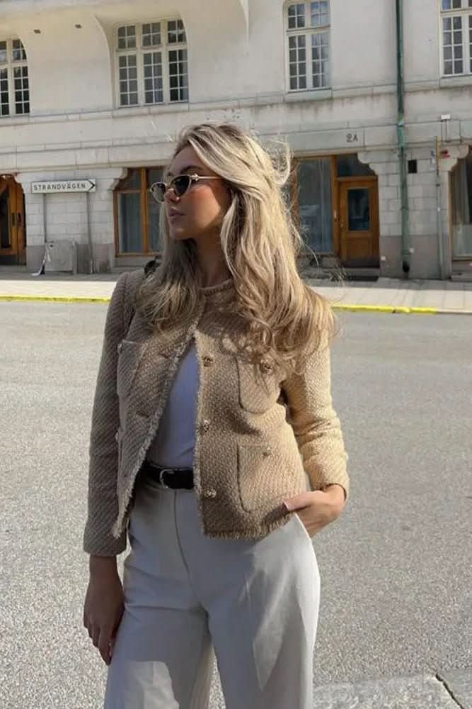 Tailored Tweed Cropped Blazer with Front Button Closure for Women
