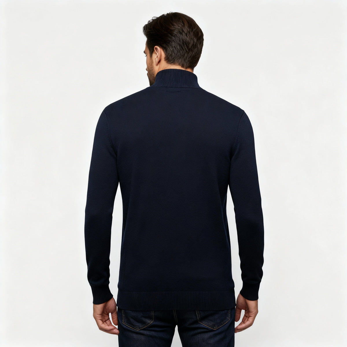 Knit Crew Neck Long Sleeve Pullover Sweater with Ribbed Cuffs for Men