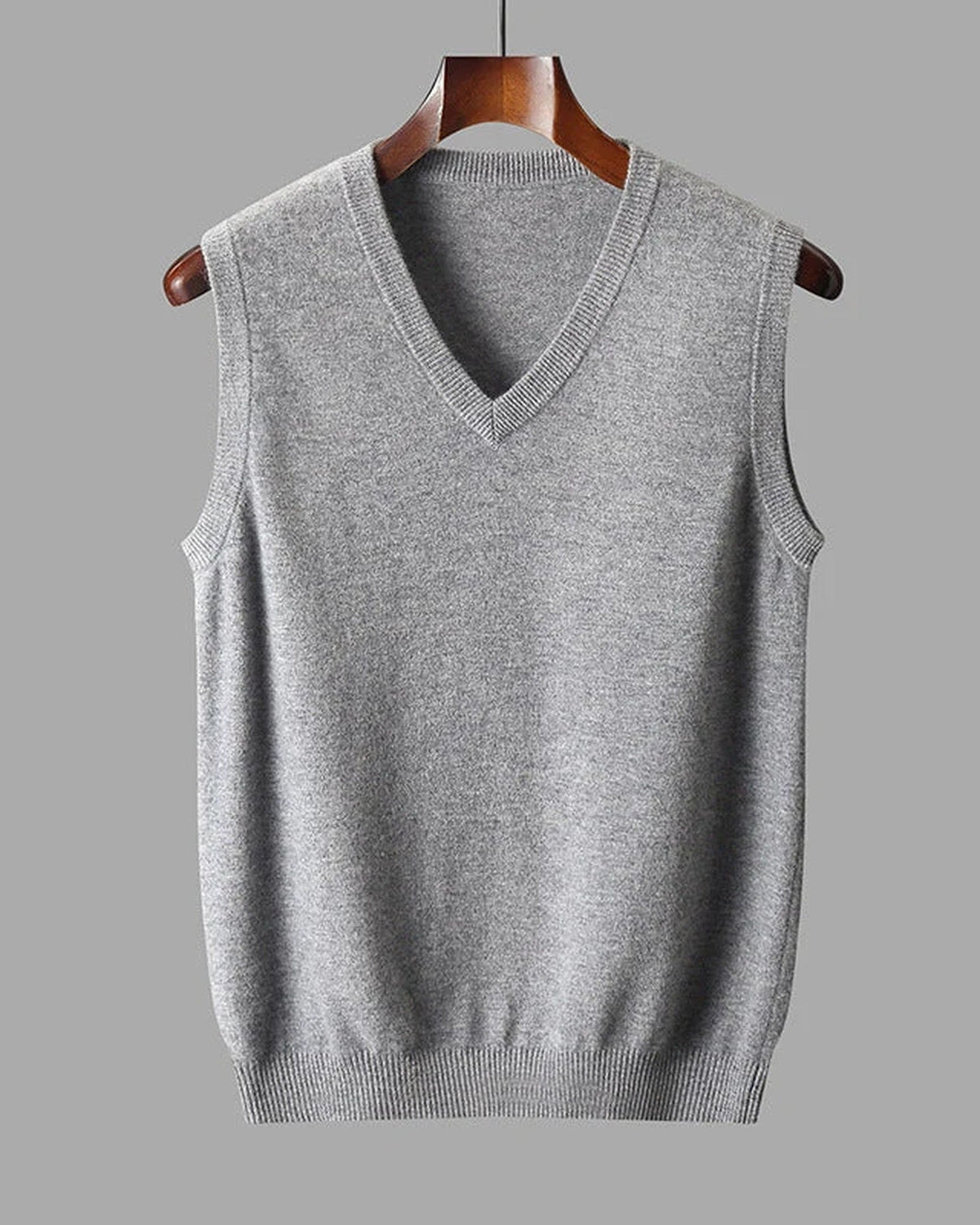 Ribbed Trim Fine Knit V-Neck Sleeveless Sweater Vest for Men
