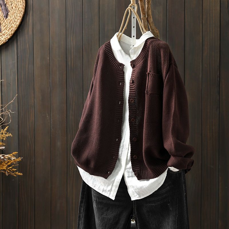Women’s Cardigan | Oversized style with button closure and long sleeves