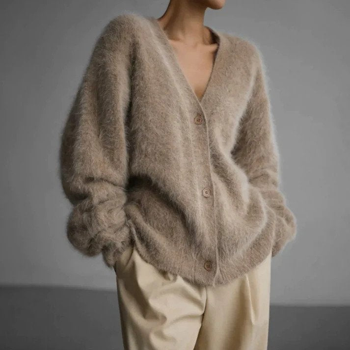 Women’s Cardigan | Long Sleeve Winter Knit Extended Back Style