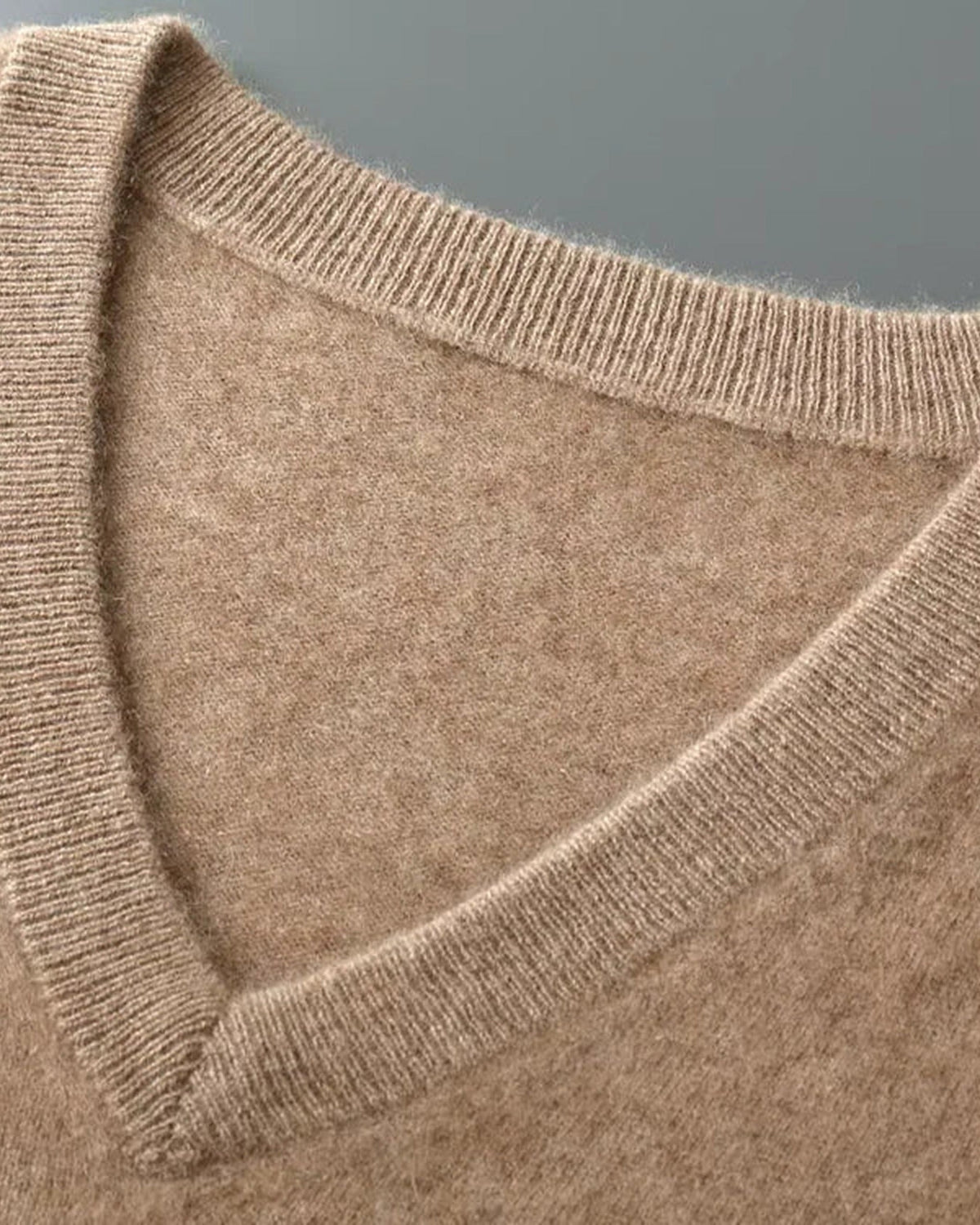 Ribbed Trim Fine Knit V-Neck Sleeveless Sweater Vest for Men