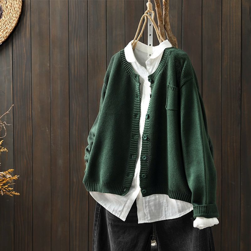 Women’s Cardigan | Oversized style with button closure and long sleeves